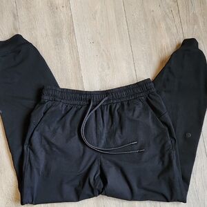 Lululemon Soft Jersey Classic Fit Mid Rise Jogger Pants